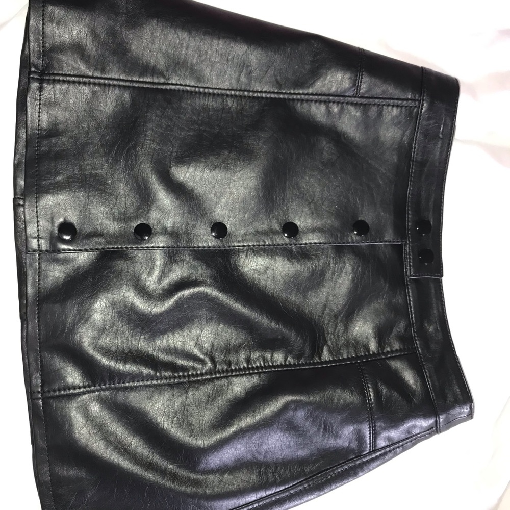 faux leather h&m mini skirt